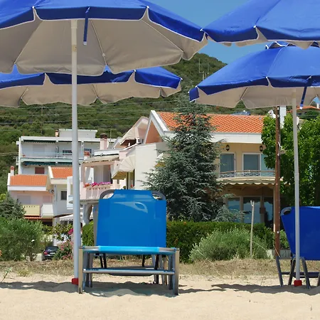 Blue Crystal Villa Nea Iraklitsa