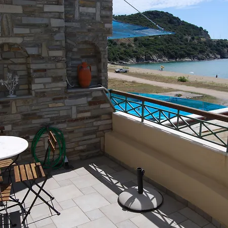 Blue Crystal Villa Nea Iraklitsa