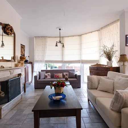 Blue Crystal Nea Iraklitsa