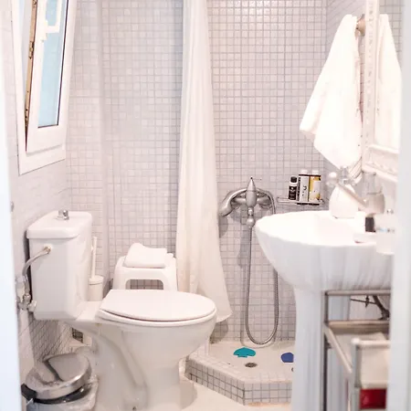 Blue Crystal Nea Iraklitsa