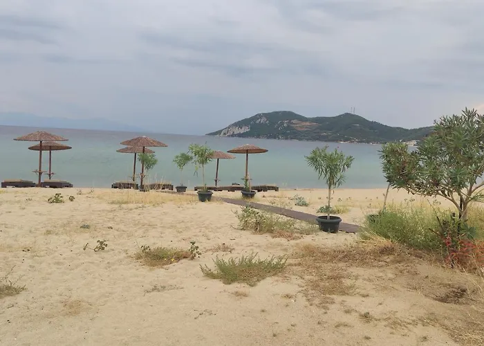 Blue Crystal Villa *