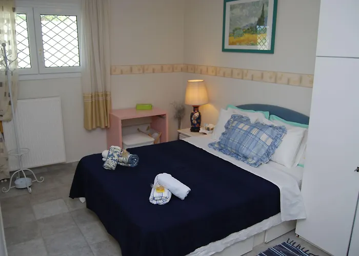 Blue Crystal Nea Iraklitsa