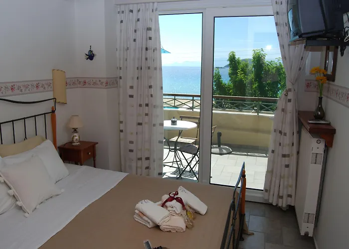 Blue Crystal * Nea Iraklitsa