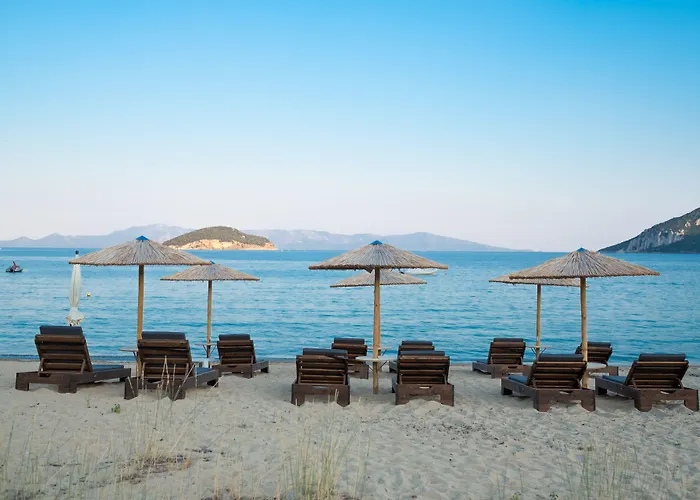 Blue Crystal Villa Nea Iraklitsa