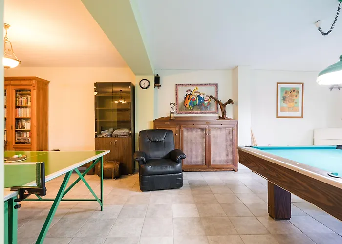 Villa Blue Crystal *