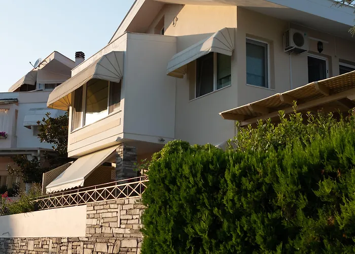 Blue Crystal Nea Iraklitsa