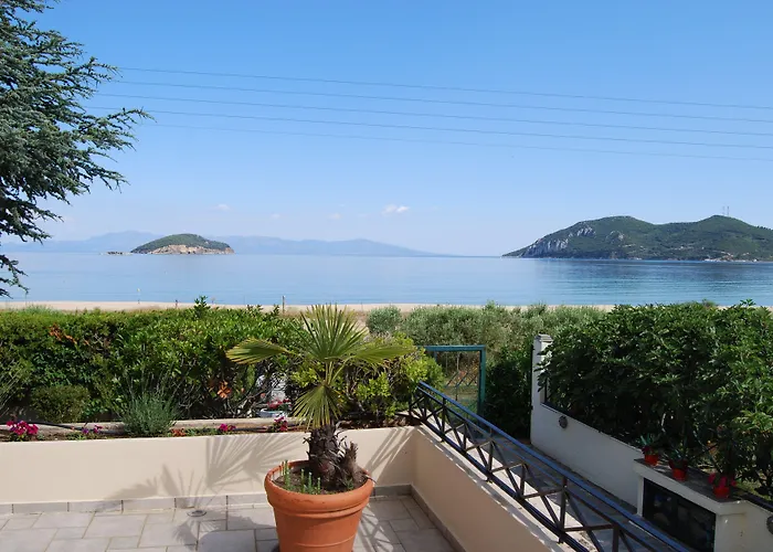 Villa Blue Crystal